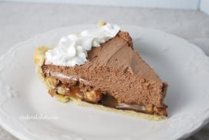 chocolate pie with caramel 006