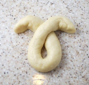 easter bunny rolls 011