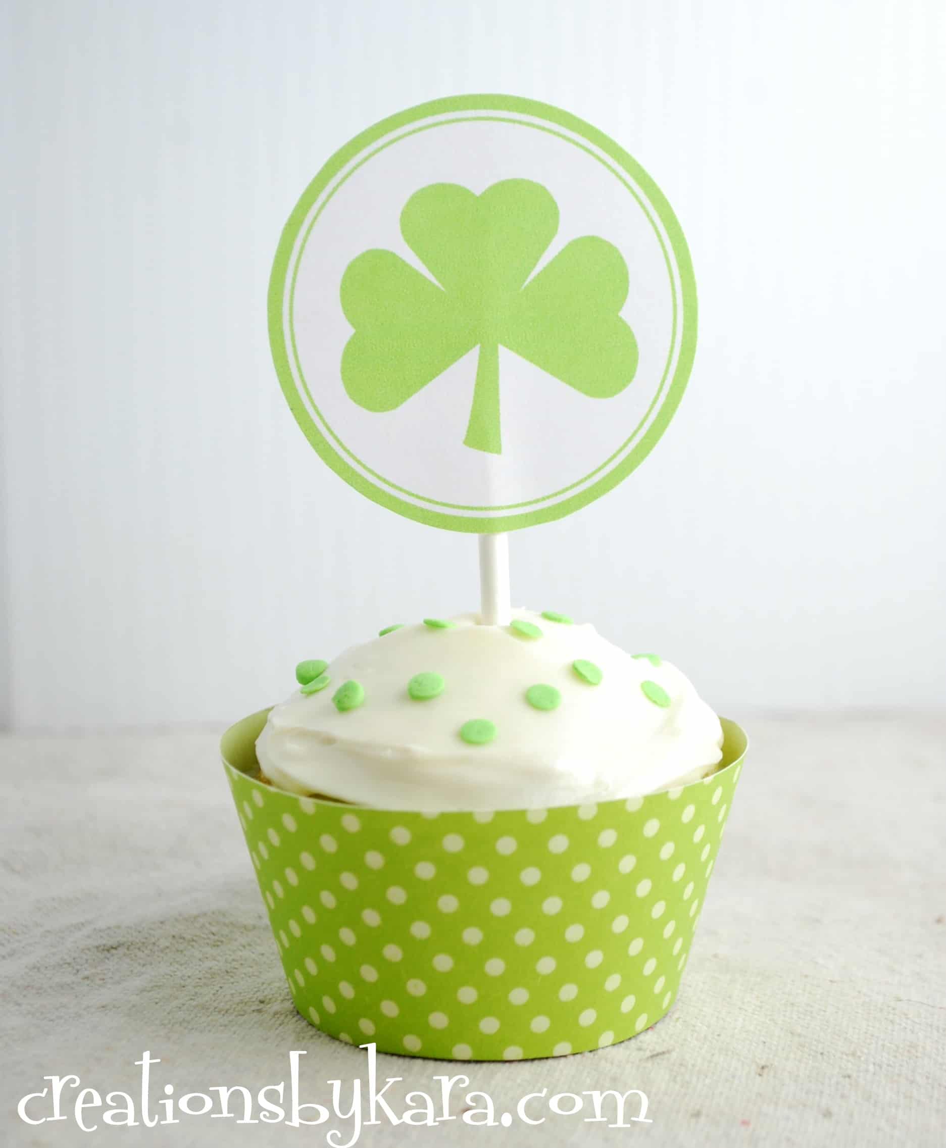 st-patricks-cupcake-toppers