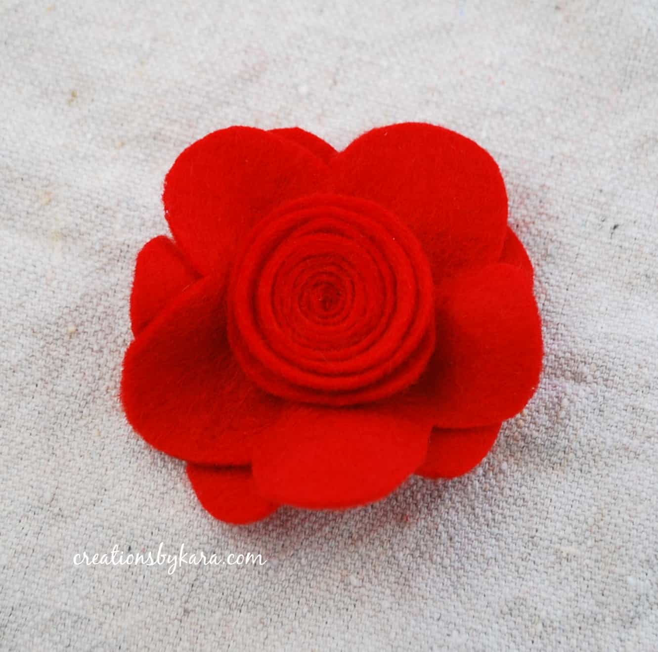 felt-flower-hair-clip