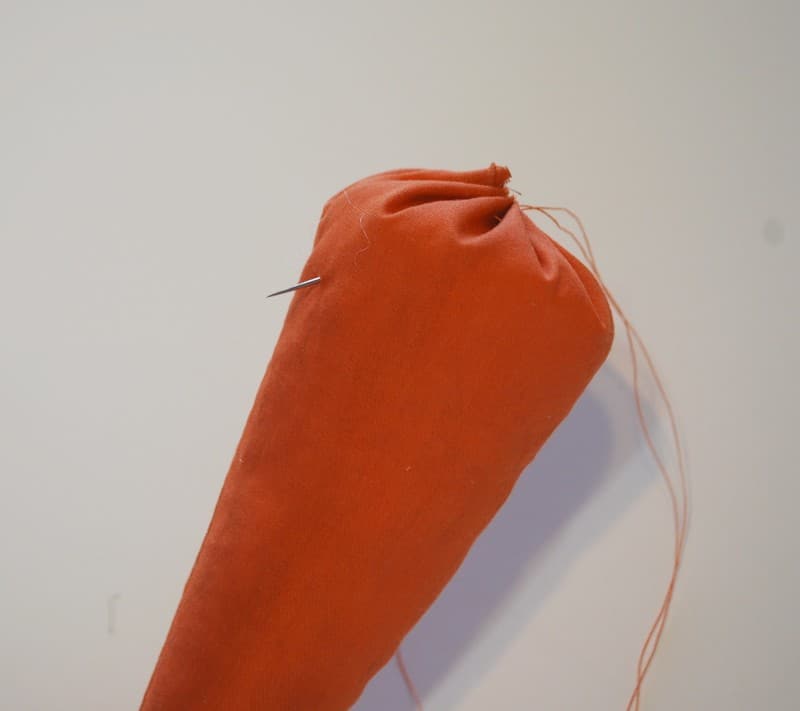 easter craft-fabric carrots