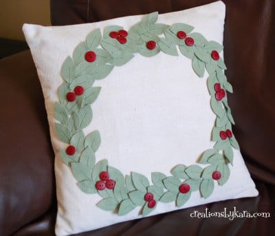 pottery barn wreath pillow 039