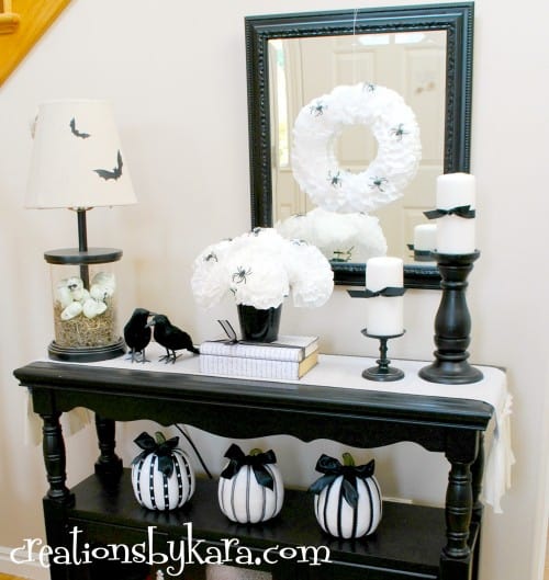 Black and White Halloween Display