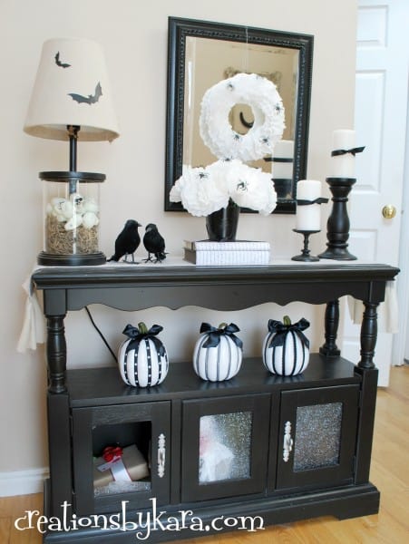 Black and White Halloween Display