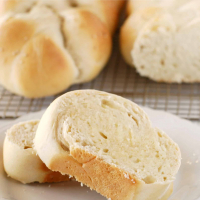 Golden White Bread Braid