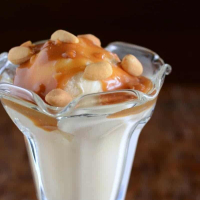 Peanut Butter Sauce {Ice Cream Topping}