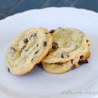 Soft Chocolate Chip Cookies {with Pudding}