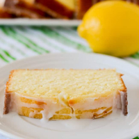 Easy Lemon Pound Cake Recipe (with Lemon Glaze)
