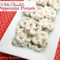 Peppermint White Chocolate Pretzels
