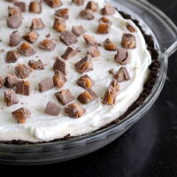 No-Bake Chocolate Caramel Cream Pie