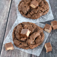 Chewy and Crunchy Chocolate Kit Kat Cookies