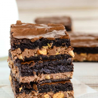 To Die For Symphony Candy Bar Brownies