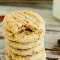 Pecan Sandies Cookie Recipe (with Toffee Bits!)