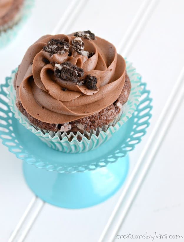 Chocolate Oreo Cupcakes with Chocolate Frosting