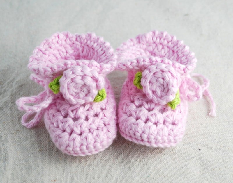 Pattern Search Results for &quot;easy baby booties&quot;: Lion Brand Yarn