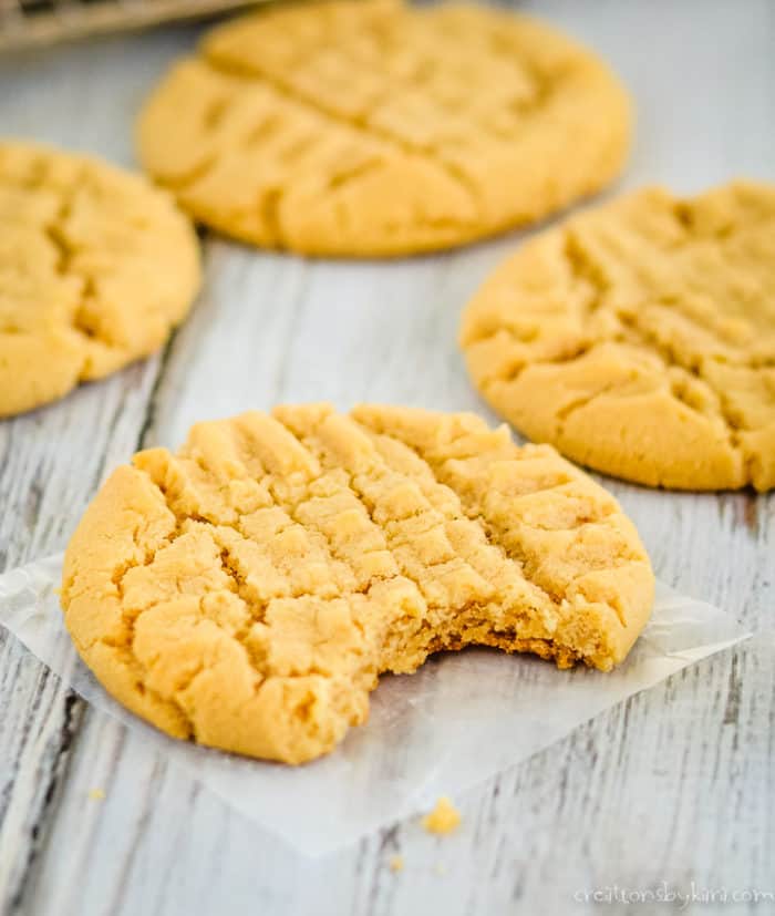 chewy peanut butter cookies