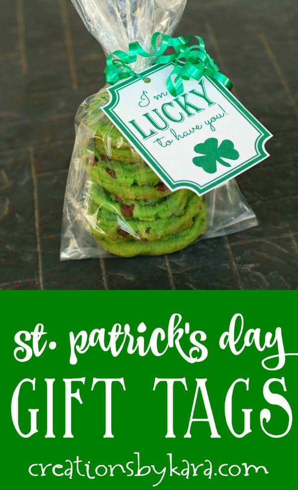 St Patrick's Day gift tags on a bag of cookies