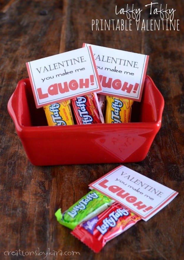 bowl of laffy taffy valentines for the classroom
