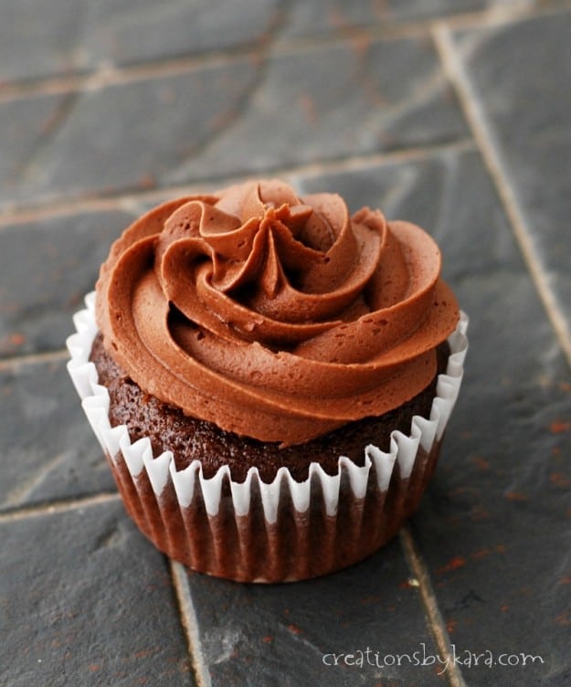 Tender chocolate cupcakes with a creamy center, topped with chocolate buttercream. You will love them!