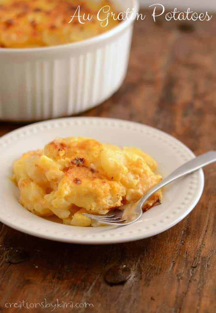 Recipe for cheesy Au Gratin Potatoes