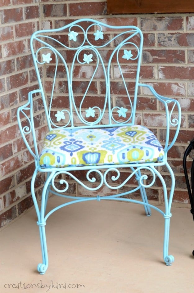 Don't toss out your rusty patio furniture! I'll show you how to make it beautiful again.