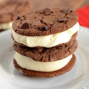 chocolate cookie ice cream sandwiches
