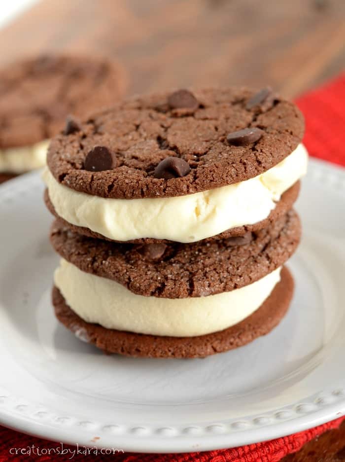 chocolate cookie ice cream sandwiches