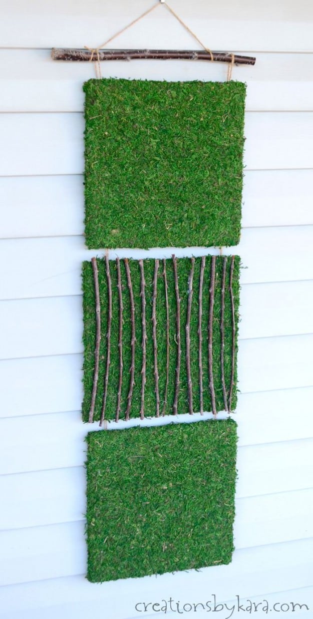 DIY moss art outdoor decor idea