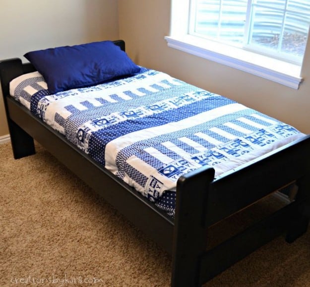 Bunk Bed Makeover with Strip Quilt-008-2