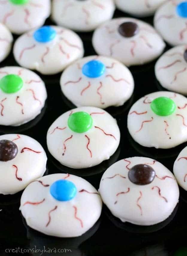 eyeball cookies made with vanilla wafers