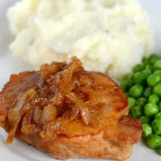 These easy Pork Chops with Caramelized Onions are super simple to make, and taste fantastic!