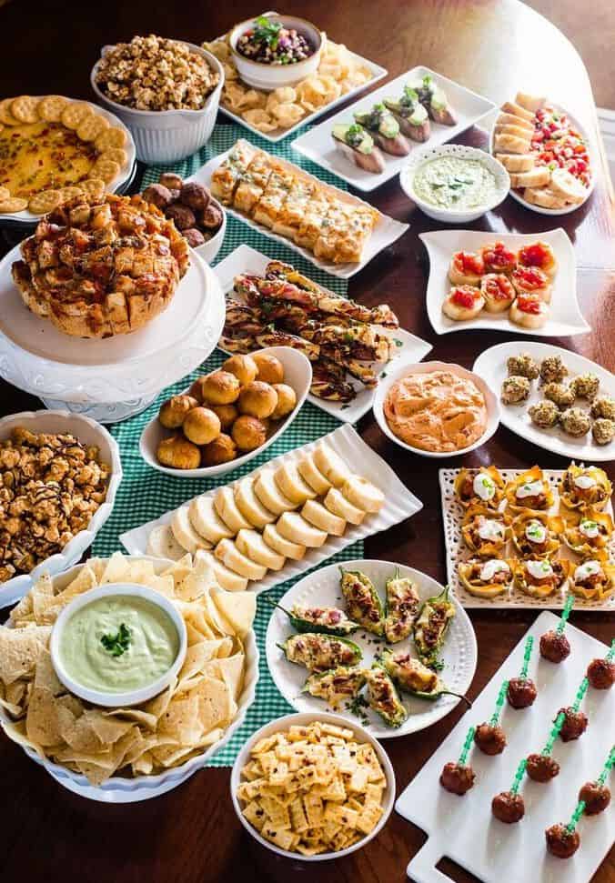 Appetizer and snack recipes that are perfect for a superbowl party, or any type of gathering!
