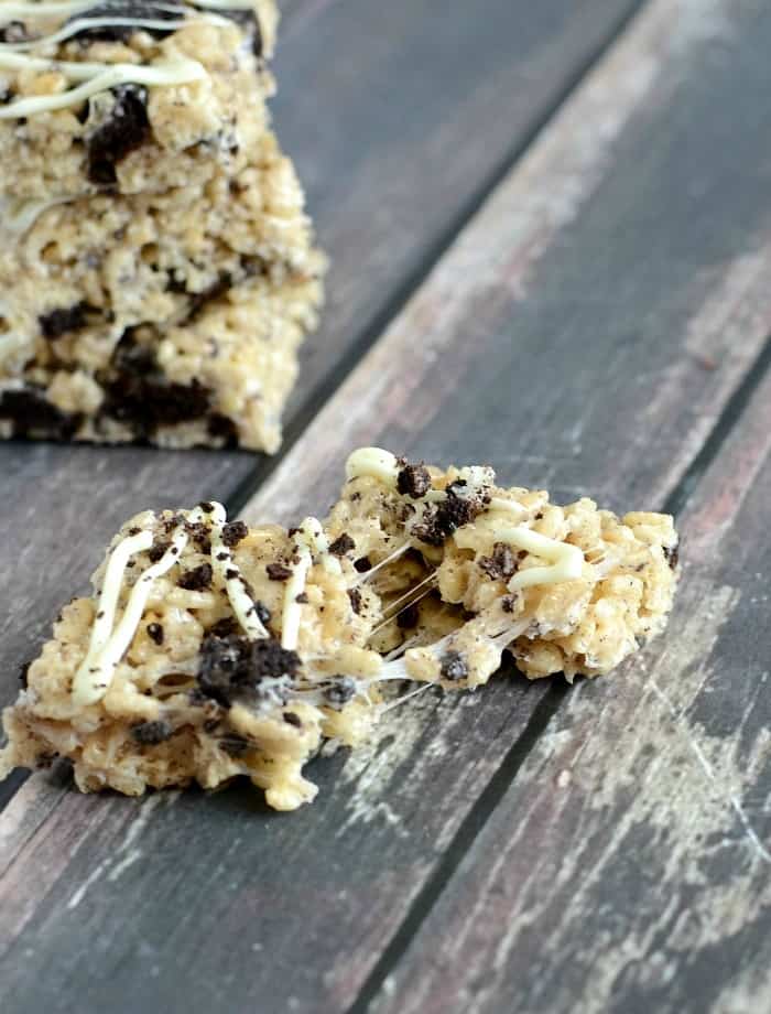 Soft and gooey Oreo Rice Krispie Treats. These are a must make!