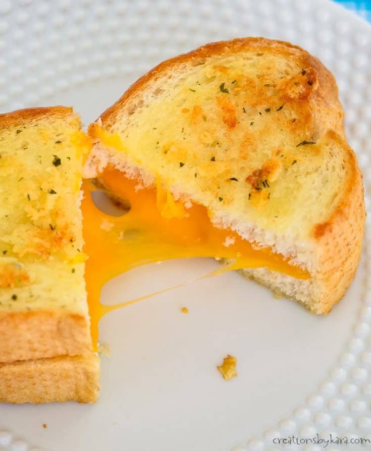 Garlic Bread Grilled Cheese Sandwiches