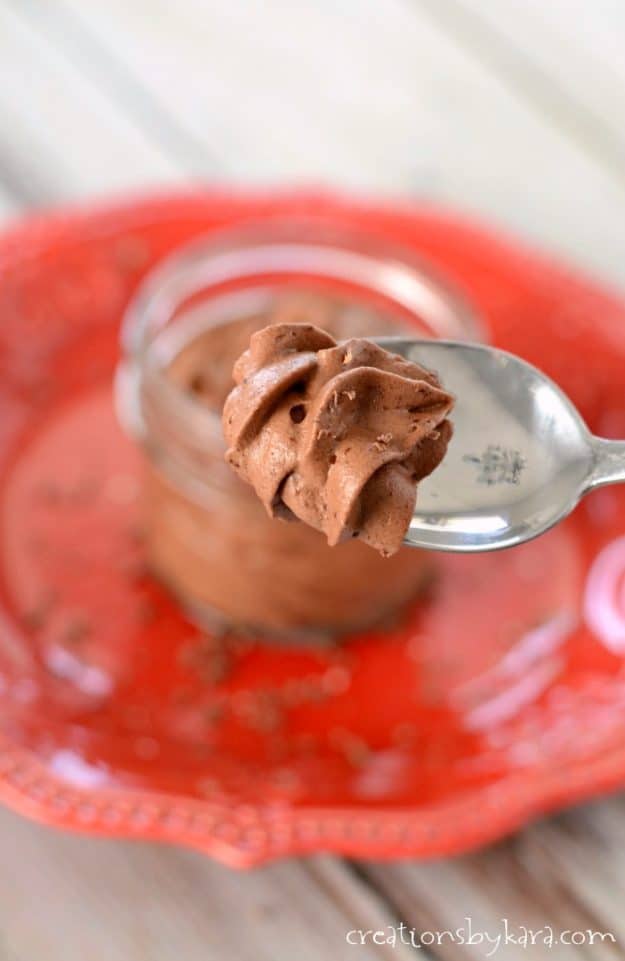 Recipe for easy chocolate mousse