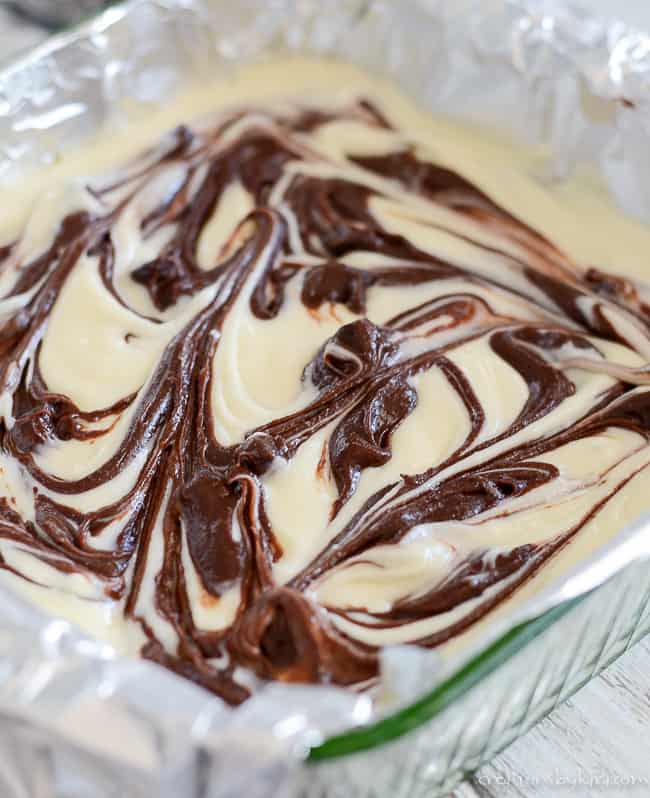 instructions for making marbled cheesecake brownies
