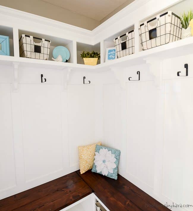 Mudroom Bench With Cubbies