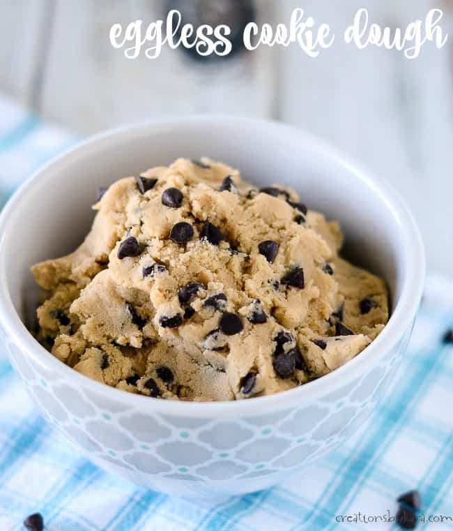 bowl of edible cookie dough with no eggs