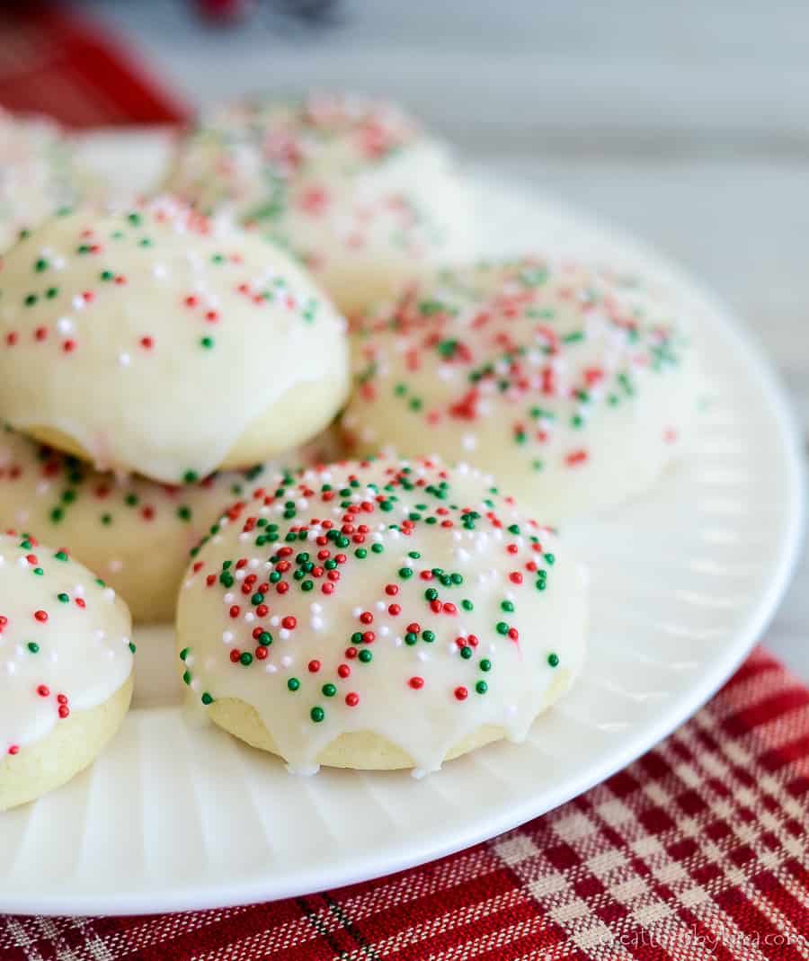 Italian Christmas Cookies Recipe - Creations by Kara