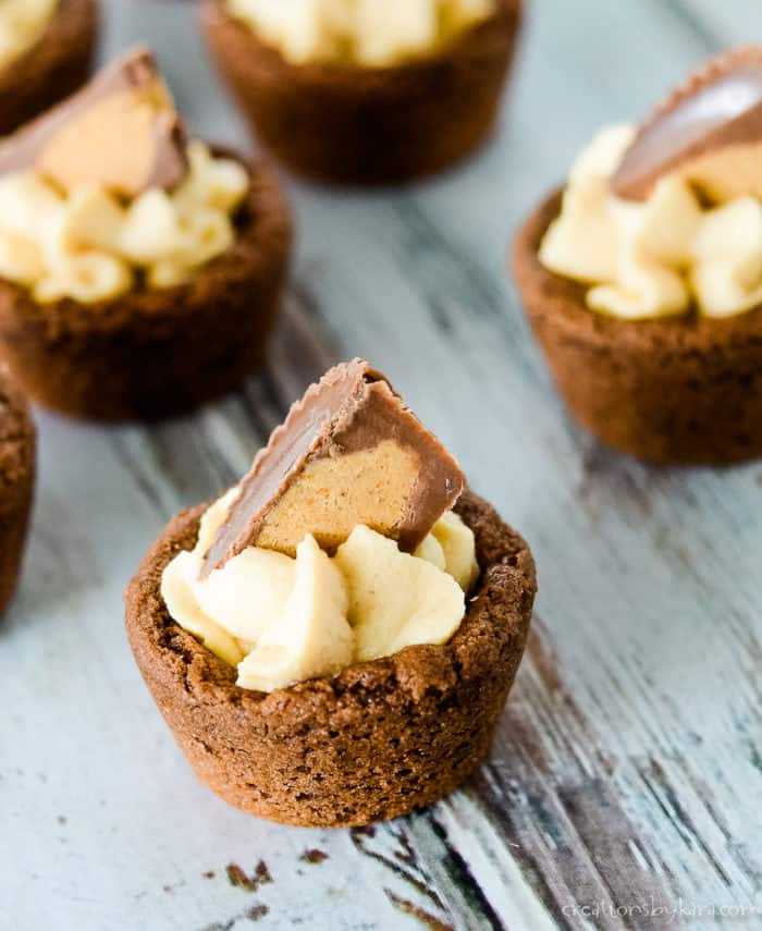peanut butter chocolate cookie cups with a reeses on top