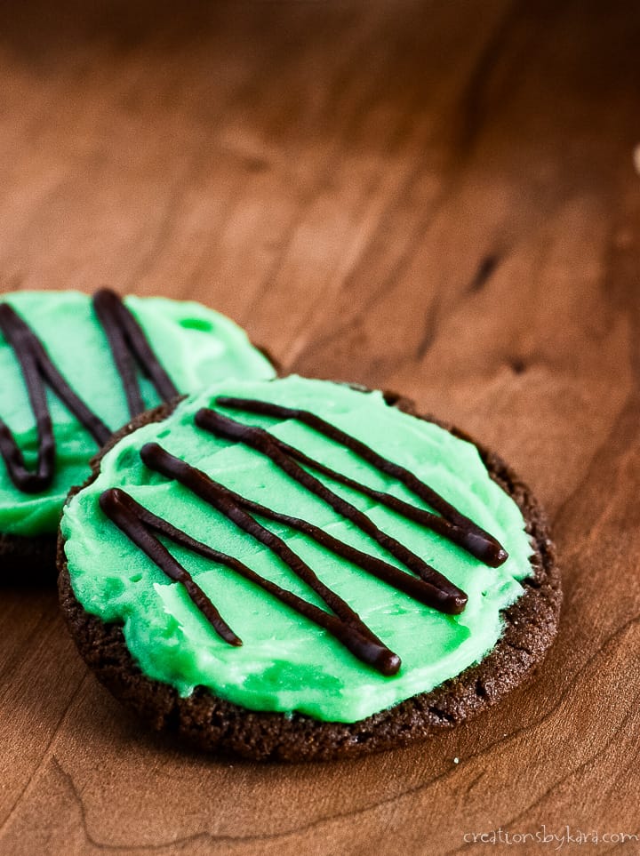 brownie cookies with mint frosting