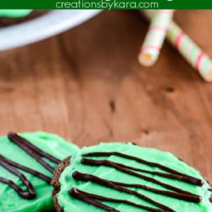 chocolate cookies with mint frosting