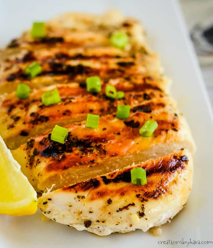 best grilled chicken with lemon and garlic