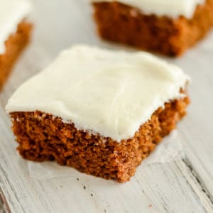 easy pumpkin bars with cream cheese frosting