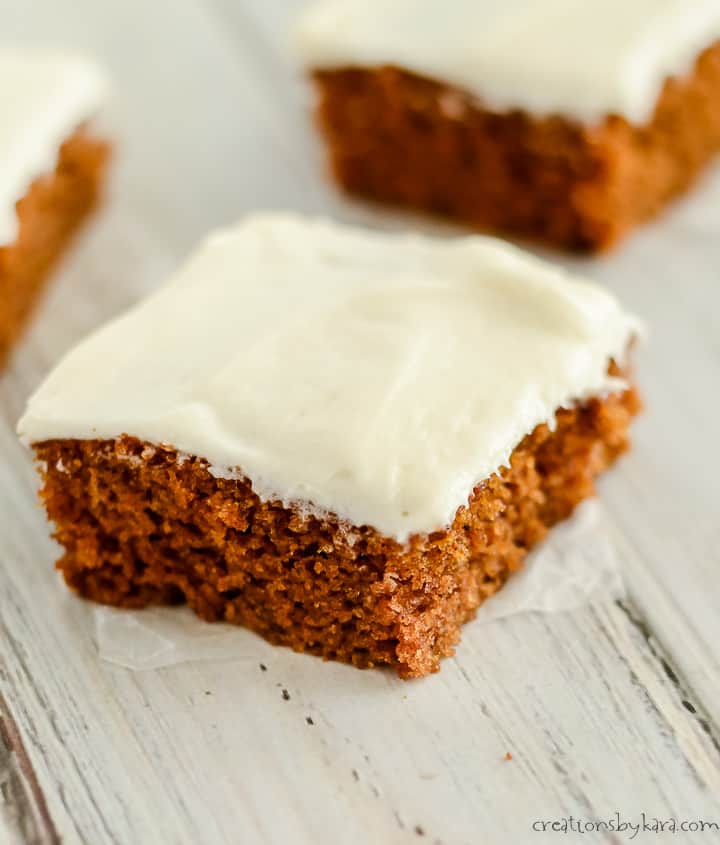 easy pumpkin bars with cream cheese frosting
