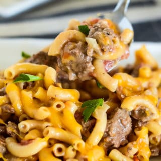 forkful of ground beef mac and cheese