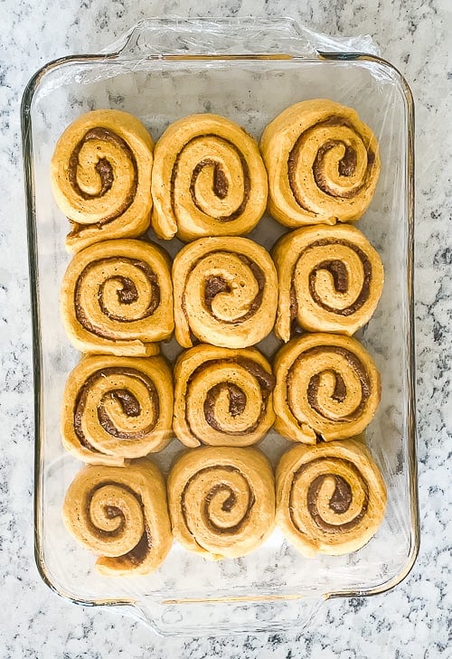 pan of pumpkin cinamon rolls