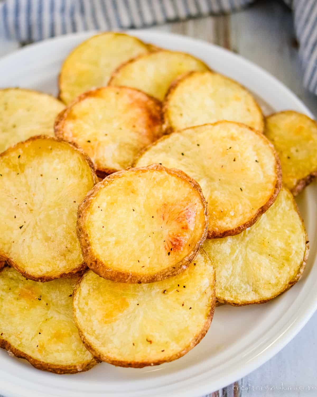 Baked Potato Slices - Cook2eatwell