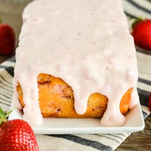 strawberry pound cake with cream cheese strawberry glaze