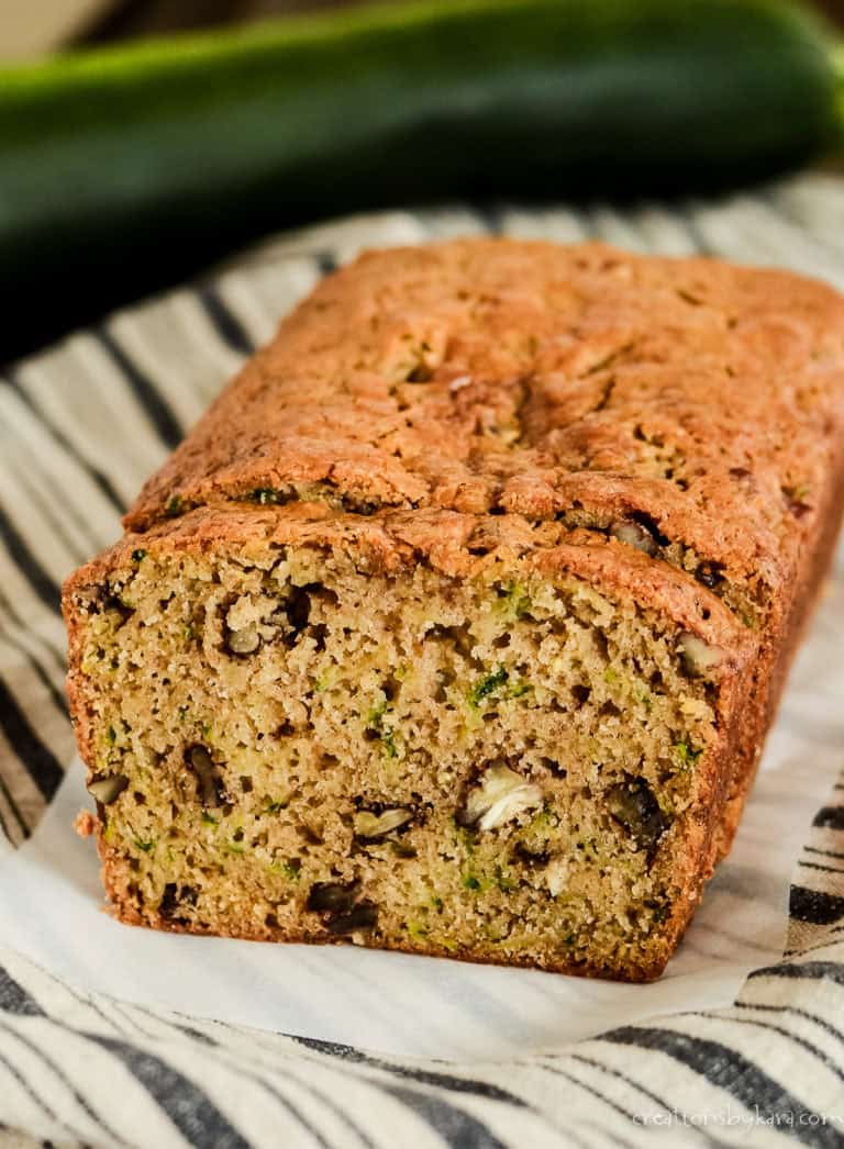 ParaleeS Zucchini Bread